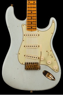  Limited Edition '62 Strat Journeyman Relic, Faded Aged Sonic Blue preorder